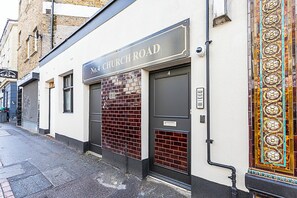 Basic Apartment, 2 Double Beds | Point of interest - Crystal Palace Residence III (London)