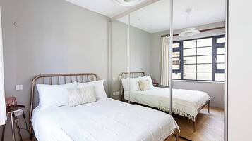 Basic Apartment, 1 Double Bed | 1 bedroom, desk, laptop workspace, iron/ironing board