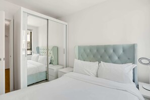 Appartement, 2 lits doubles | 2 chambres, espace de travail pour ordinateur portable, draps fournis