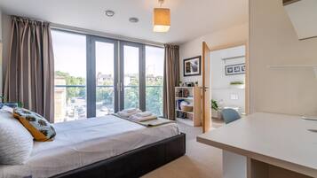 Apartment | 2 bedrooms, free WiFi