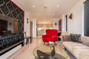 Apartment | Living room - Gorgeous Wembley Flat (Wembley)