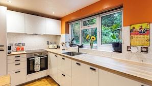 Appartement, plusieurs lits | Cuisine privée