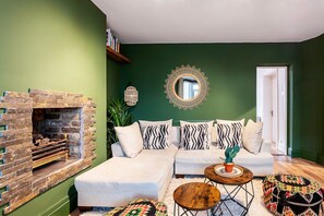 Apartment | Living room
