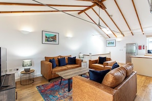 Basic-Haus, 2 Doppelbetten | Wohnbereich
