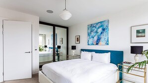 Unclassified image, 3 of 18, button - Notting Hill Retreat (London)