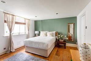Apartamento | 3 quartos, Wi-Fi de cortesia