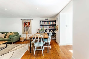 Apartment | Living room