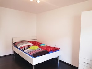 2 Schlafzimmer, WLAN, Bettwäsche