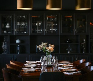 Dining - Adelaide Hills luxury cottage with sauna and heated pool 20 mins from Adelaide (Summertown)