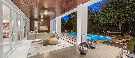 Pool