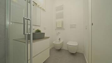Villa | Bathroom
