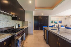 Basic-Apartment | Eigene Küche
