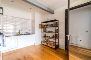 Leilighet – basic, 1 kingsize-seng | Eget kjøkken | Kjøleskap, ovn, kokeplater og vannkoker