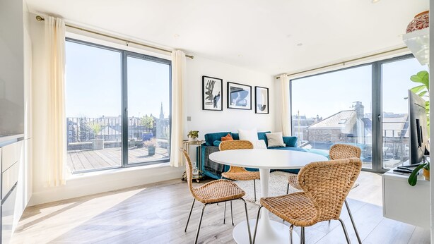 Unclassified image, 1 of 24, button - Penthouse With Views Of Alexandra Palace (London)