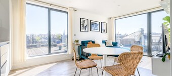 Penthouse With Views Of Alexandra Palace
