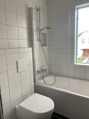 Towels, soap, toilet paper - Cozy House in Sandefjord! 1,5 hrs From Oslo (Vestfold og Telemark)