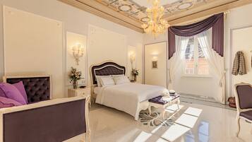 Deluxe Apartment | 2 bedrooms, desk, iron/ironing board, free WiFi