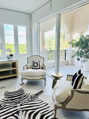 Interior - Beautiful apartment on Fisher Island (Miami Beach)