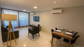 Interior - Super-luxury apartment with an ocean view, across from the João Pessoa sign (João Pessoa)