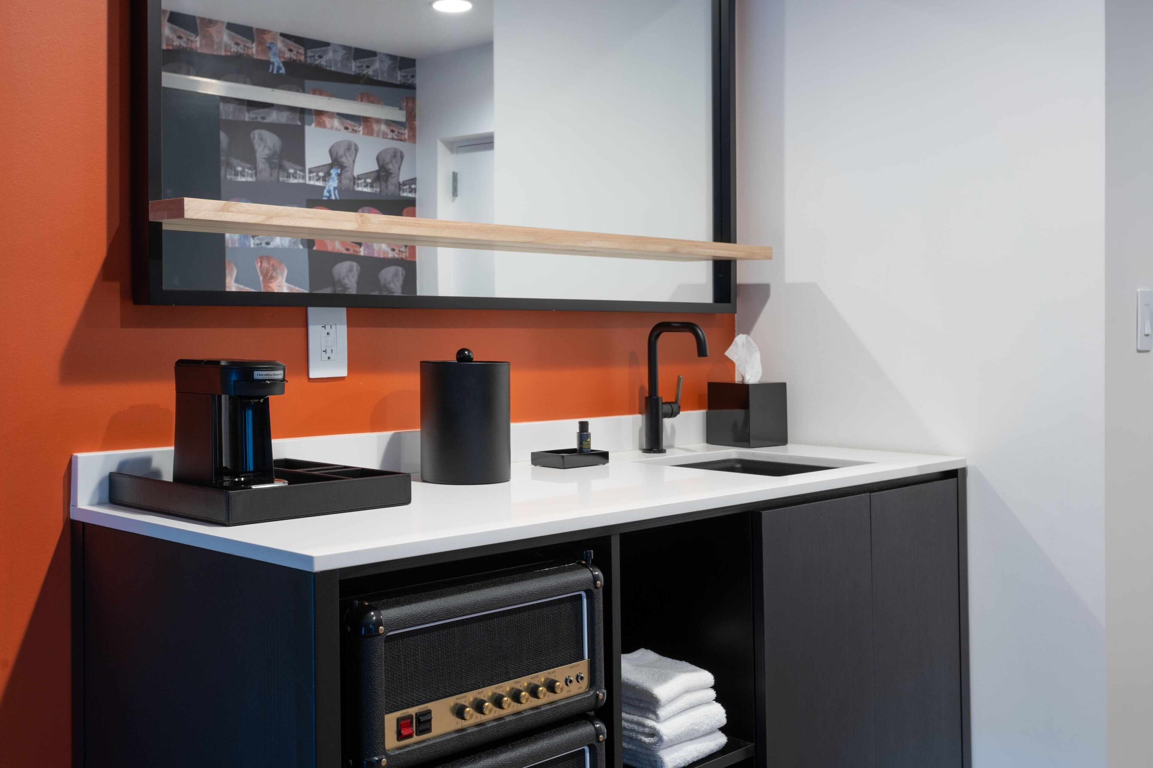 Kamar