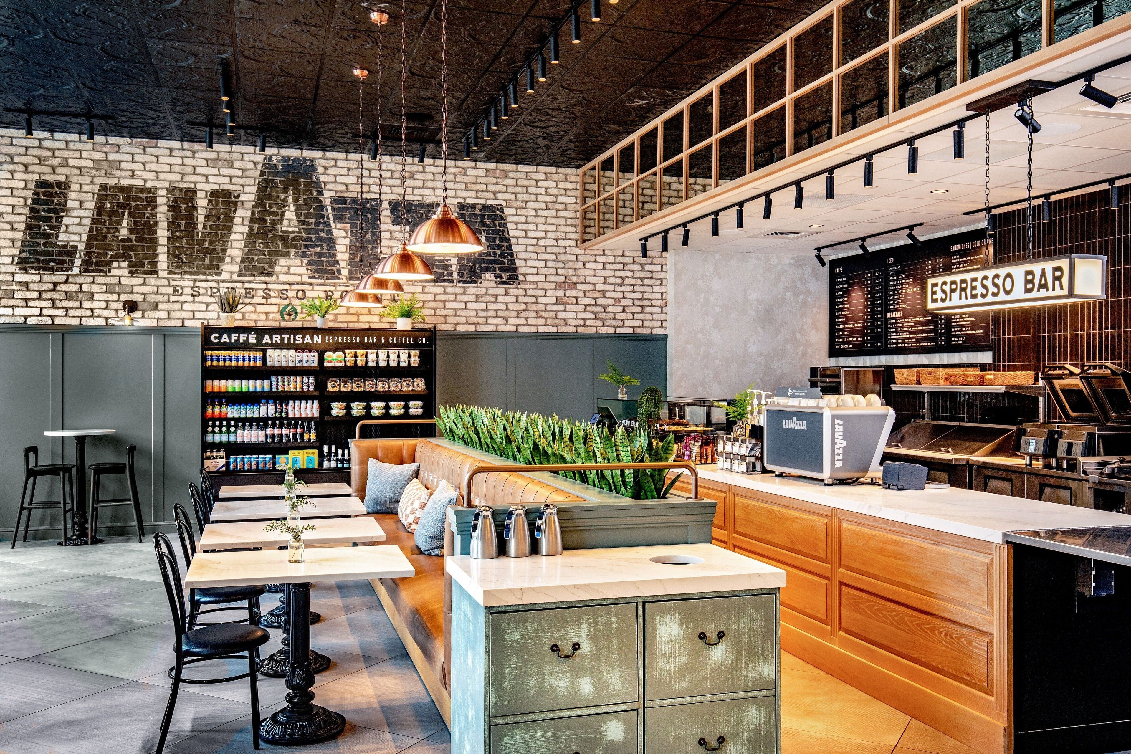 Desayuno con opciones de la cocina local todos los días (con cargo)