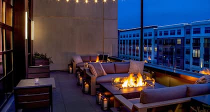 The Artisan At Tuscan Village, Salem, A Tribute Portfolio Hotel