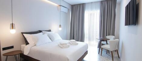 Huoneisto | 1 makuuhuone, kannettavalle tietokoneelle sopiva työtila, pimennysverhot