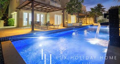 LUX The Meadows 5 Bed Villa