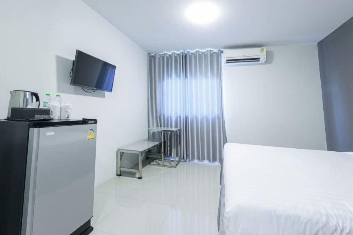 1 habitación y artículos del minibar gratis 