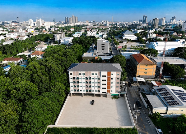 Aerial view - Siam Rama 9 Hotel (Bangkok)