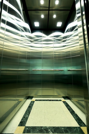 Lift - Siam Rama 9 Hotel (Bangkok)
