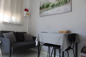Dining - Glamping Parque Retiro dos Sonhos (porches)