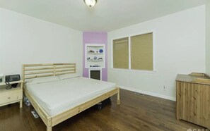 3 soverom, skrivebord, strykejern/-brett og wi-fi (inkludert)