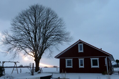Weitblick bis zur Schlei: das Lindhus in Grödersby, weitgehend barrierefrei