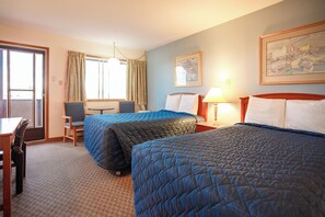 Classic Double Room (First Floor) | Individually decorated, individually furnished, desk, laptop workspace - Tidal Bore Inn (Lower Truro)