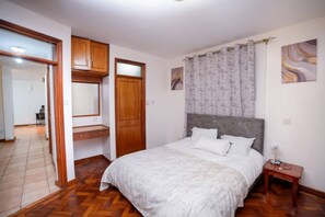 2 Schlafzimmer, Bügeleisen/Bügelbrett, WLAN, Bettwäsche