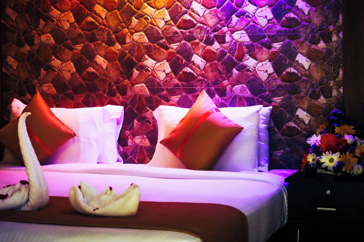 Superior Villa | 1 bedroom, iron/ironing board, free WiFi