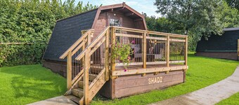 1 bedroom accommodation in Llandyfan, Ammanford