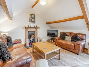 Living area - 3 bedroom accommodation in Garnant, near Ammanford (Garnant, near Ammanford)
