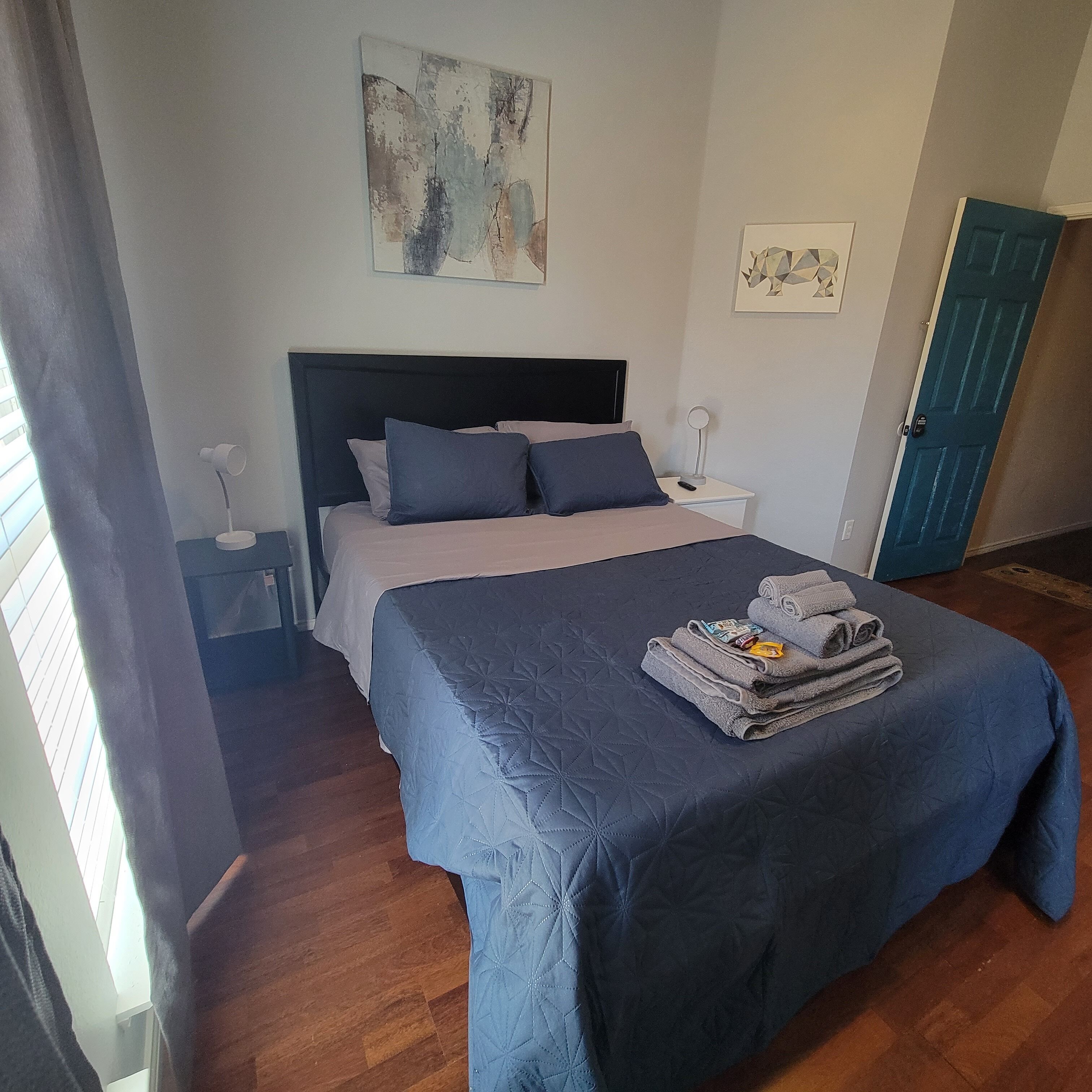 1 bedroom, iron/ironing board, WiFi, bed sheets