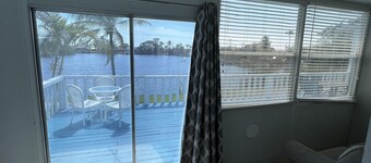 Lakeview Superior Two-Bedroom Suite