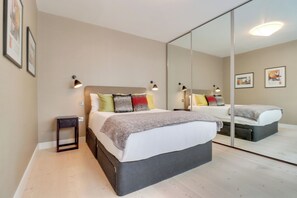 2 soverom, skrivebord, wi-fi og sengetøy