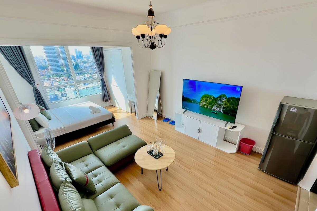 Suite monolocale Premier, vista città | Biancheria da letto di alta qualità, materassi in memory foam, minibar