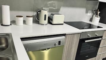 Apartamento clásico | Cocina privada | Frigorífico grande y tostadora