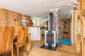 Dining - Historic house with Wellness, Fireplace & Campfire (Schonach im Schwarzwald)