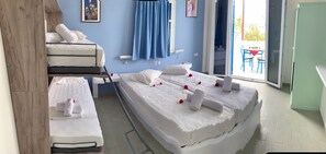 1 bedroom, in-room safe, free WiFi, bed sheets