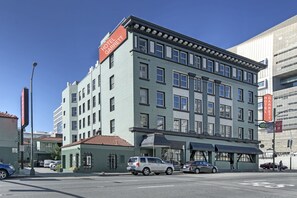Exterior - Hotel Garrett (San Francisco)