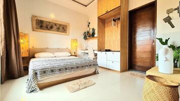 1 chambre, bureau, fer et planche à repasser, Wi-Fi