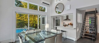 Beautiful Waterfront North Fork Home, Private Pool, Private Dock, Close to...