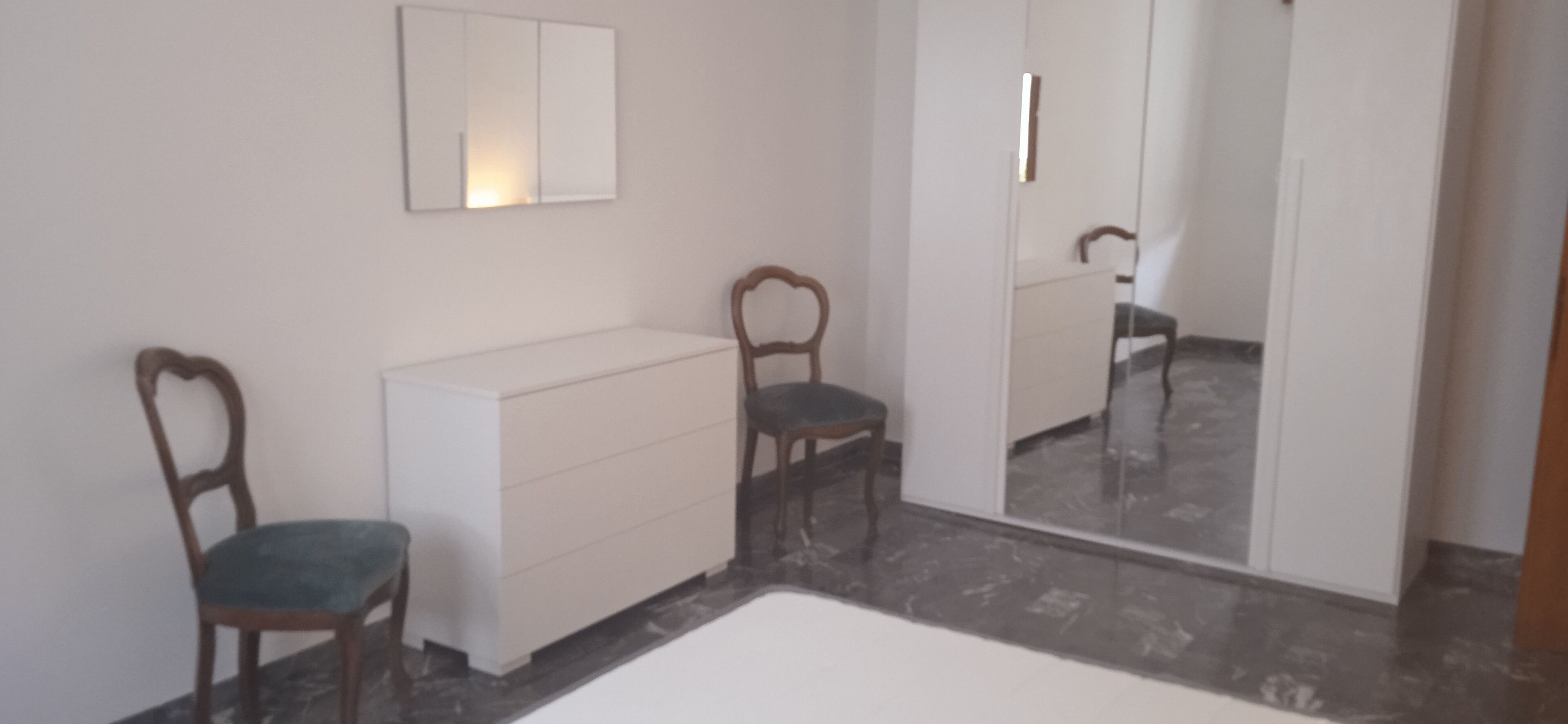 2 Schlafzimmer, Bügeleisen/Bügelbrett, Bettwäsche